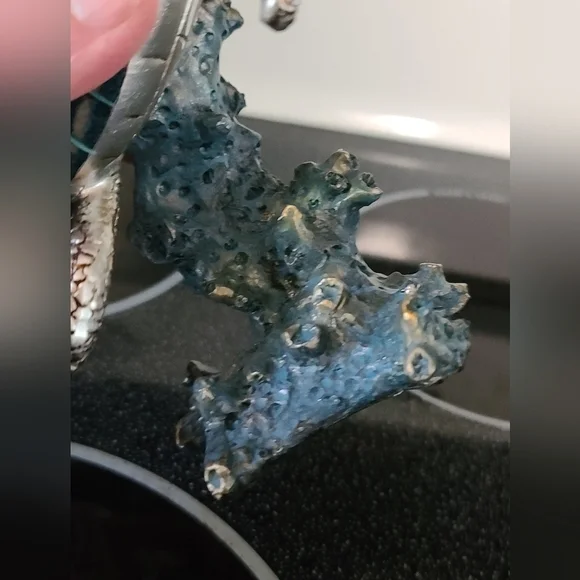 Hand painted resin turtle and coral sculpture - Picture 7 of 11